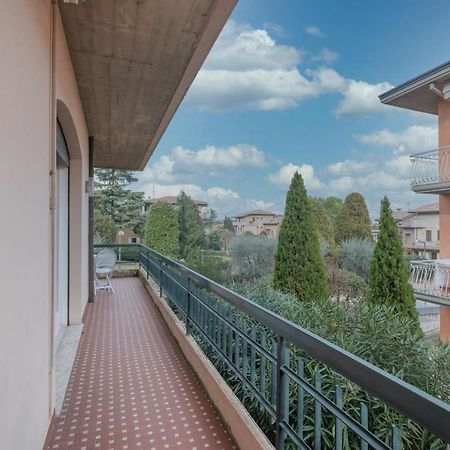 Aura Home Sirmione - 2 Bedrooms Apartment Екстер'єр фото