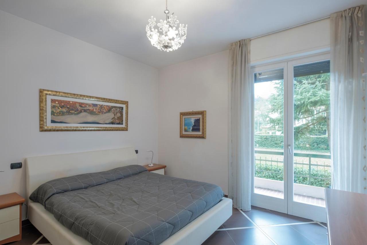 Aura Home Sirmione - 2 Bedrooms Apartment Екстер'єр фото